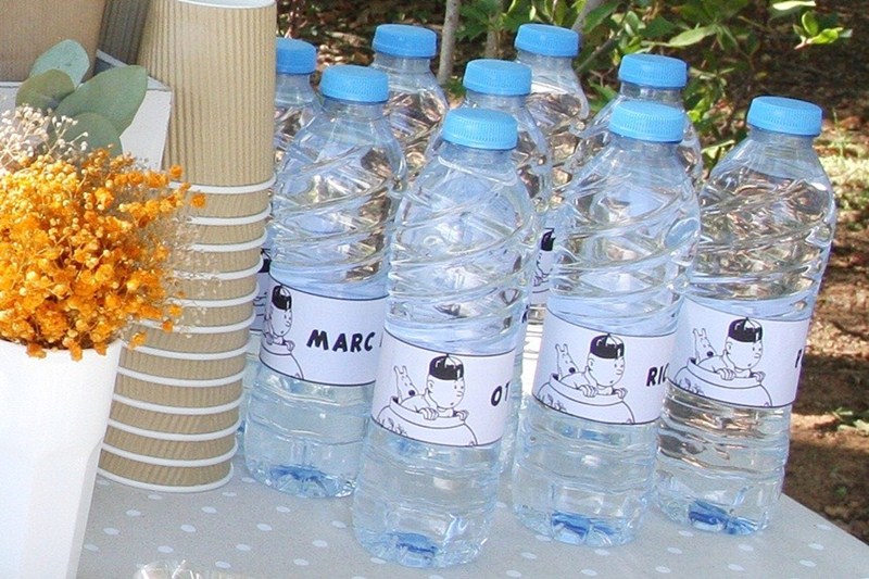 botellas-agua-personalizadas-fiesta-tintin